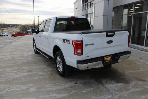 Photo 4 of 50 of 2016 Ford F-150 XLT