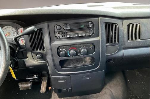 2002 Dodge Ram 1500 ST