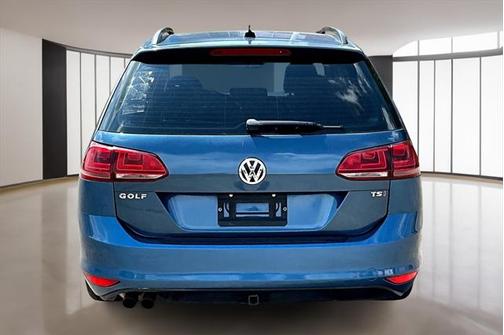 2015 Volkswagen Golf SportWagen TSI S 4-Door