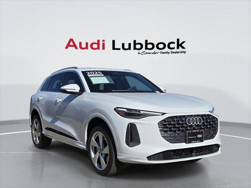 2025 Audi Q5 Premium Plus TFSI quattro S tronic