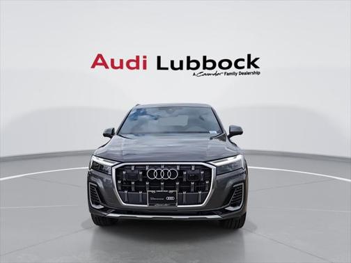 2025 Audi Q7 Premium 45 TFSI quattro Tiptronic