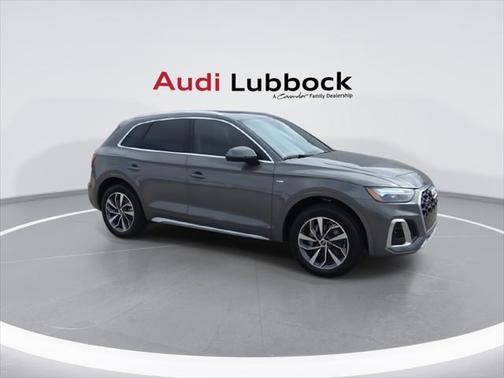 2023 Audi Q5 S line Premium Plus