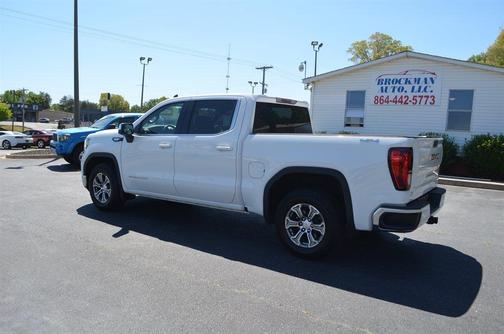 White 2021 GMC Sierra 1500 SLE