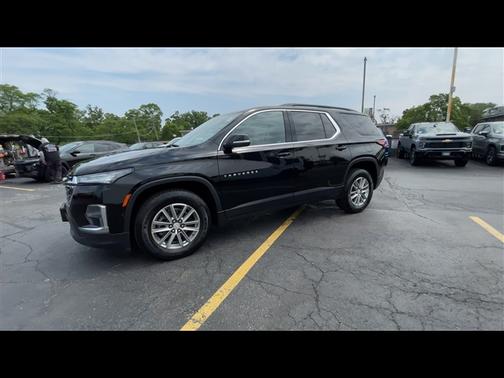 2022 Chevrolet Traverse LT Leather