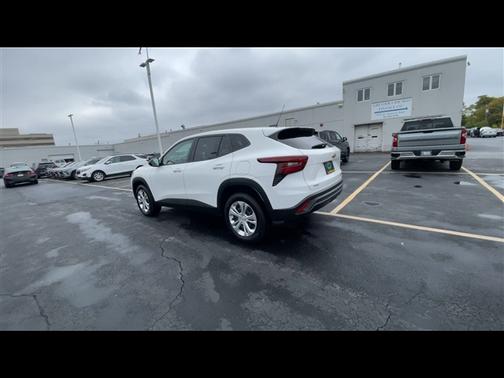 2024 Chevrolet Trax LS