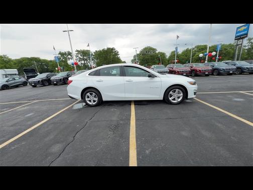 Summit White 2019 Chevrolet Malibu 1LS