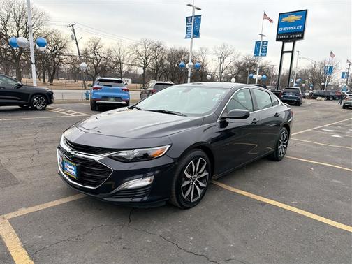 2022 Chevrolet Malibu FWD RS