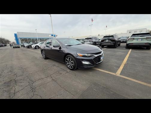 2022 Chevrolet Malibu FWD RS