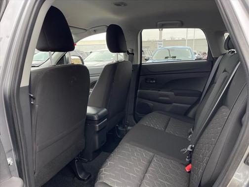 2024 Mitsubishi Outlander Sport 2.0 ES