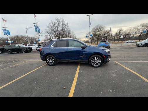 2022 Chevrolet Equinox Premier w/1LZ
