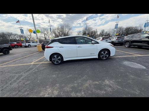 Pearl White Tricoat 2019 Nissan Leaf SL PLUS