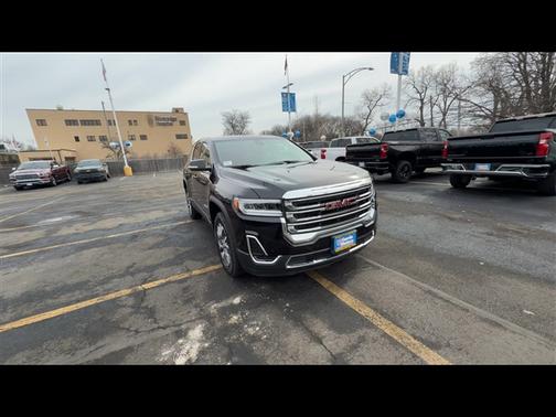 2022 GMC Acadia AWD SLE
