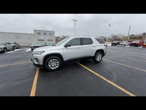 2022 Chevrolet Traverse LS