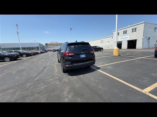 Mosaic Black Metallic 2023 Chevrolet Equinox FWD RS