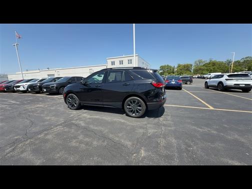 Mosaic Black Metallic 2023 Chevrolet Equinox FWD RS