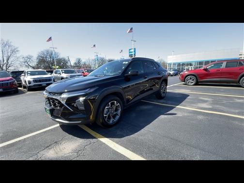 2024 Chevrolet Trax LT