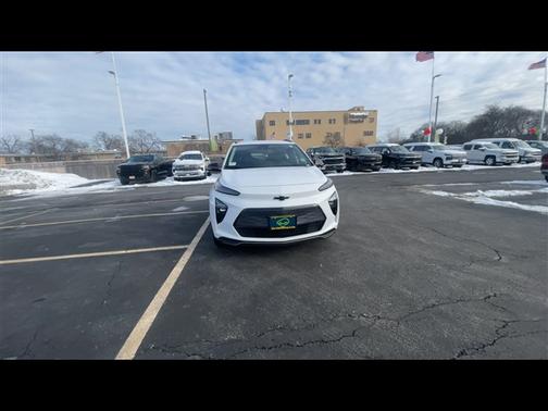 2023 Chevrolet Bolt EUV FWD LT