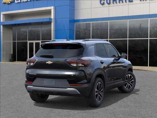 Mosaic Black Metallic 2026 Chevrolet Trailblazer LT