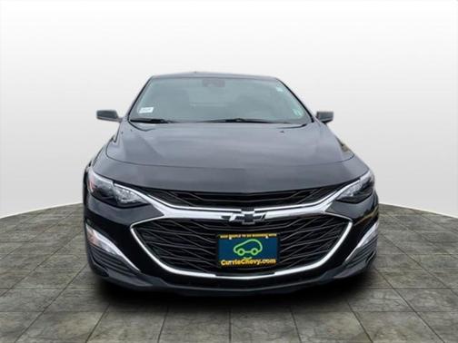 2023 Chevrolet Malibu FWD RS