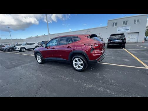 2024 Chevrolet Trax LS