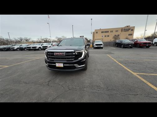 2025 GMC Acadia FWD Elevation