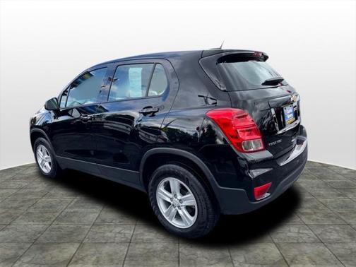 2022 Chevrolet Trax LS