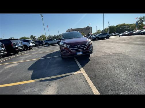 2017 Hyundai TUCSON SE