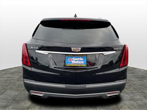 Black 2022 Cadillac XT5 Premium Luxury