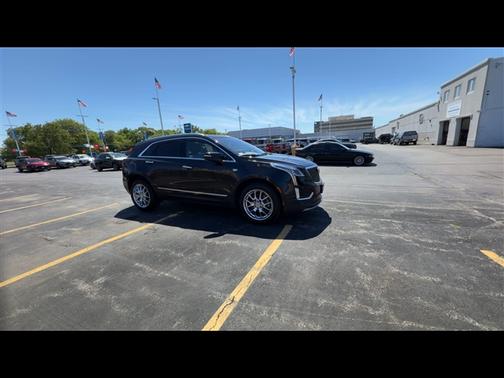 Black 2022 Cadillac XT5 Premium Luxury