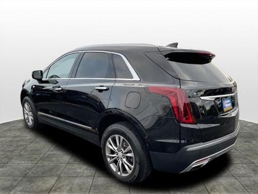 Black 2022 Cadillac XT5 Premium Luxury