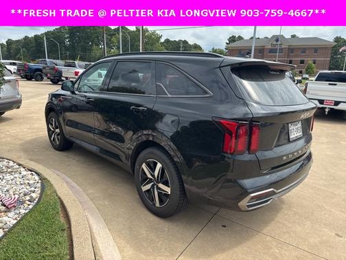 2022 Kia Sorento EX