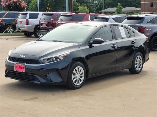 2023 Kia Forte LX