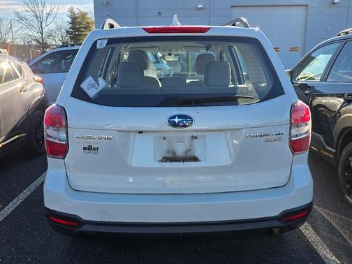 2016 Subaru Forester 2.5i