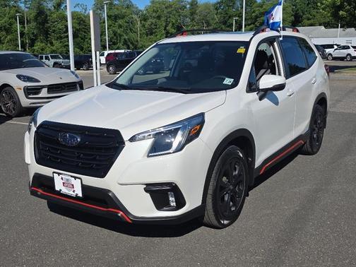 Crystal White Pearl 2023 Subaru Forester Sport