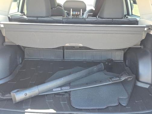 Crystal White Pearl 2023 Subaru Forester Sport
