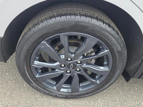 Summit White 2024 Chevrolet Equinox AWD RS