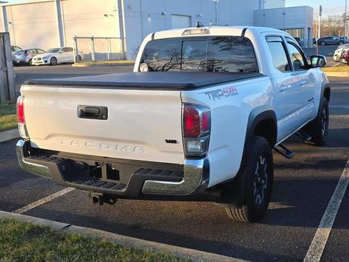 2023 Toyota Tacoma SR