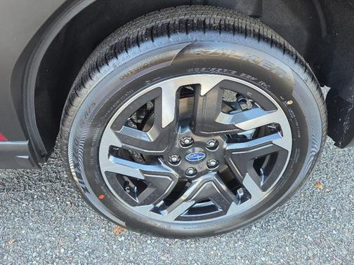 2025 Subaru Forester Hybrid Premium