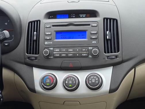 Laguna Sand 2009 Hyundai ELANTRA GLS
