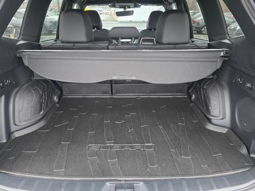 Crystal Black Silica 2025 Subaru Forester Wilderness