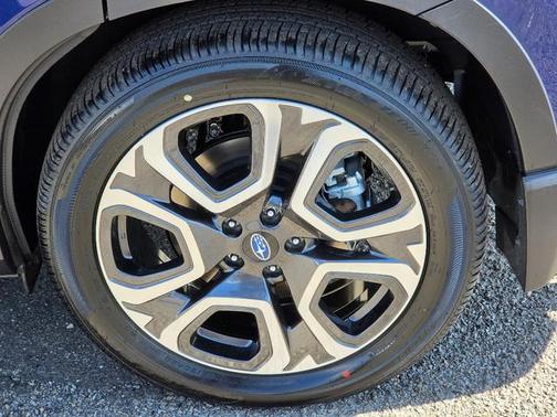 Sapphire Blue Pearl 2026 Subaru Ascent Limited 8-Passenger