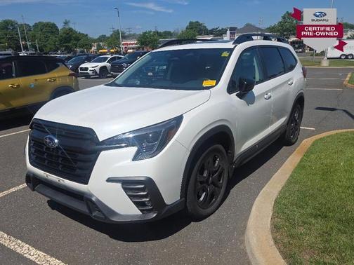Crystal White Pearl 2024 Subaru Ascent Onyx Edition Limited 7-Passenger