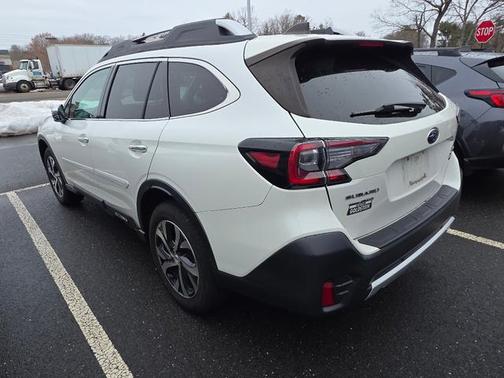 2022 Subaru Outback Touring