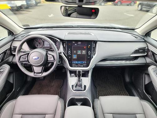 Ice Silver Metallic 2025 Subaru Outback Onyx Edition