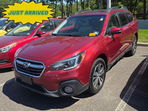 Crimson Red Pearl 2018 Subaru Outback 3.6R Limited