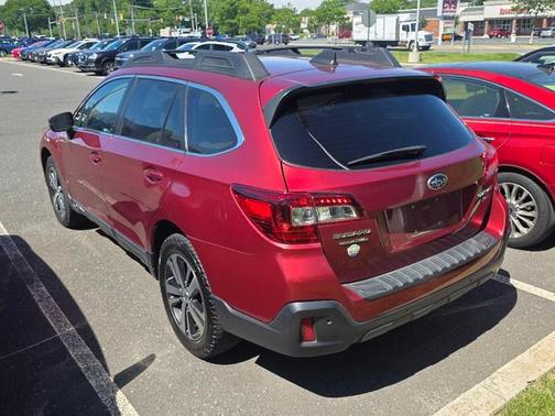 Crimson Red Pearl 2018 Subaru Outback 3.6R Limited