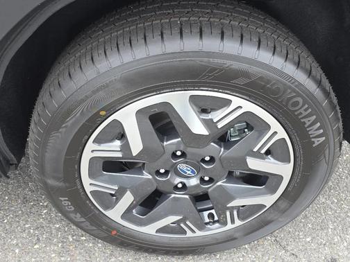 Crystal Black Silica 2026 Subaru Forester Premium
