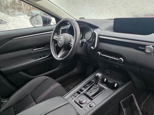 2024 Mazda CX-50 2.5 S Preferred Package