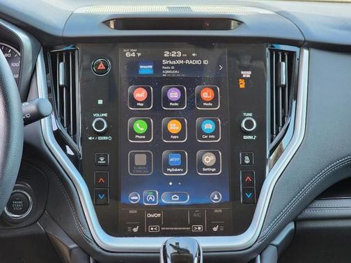 Crystal Black Silica 2022 Subaru Outback Limited