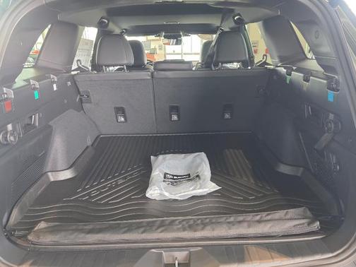 Deep Emerald Green Pearl 2026 Subaru Outback Limited